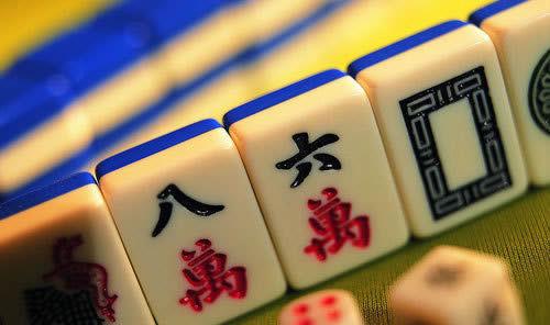 中至麻将胡牌神器软件(有挂技巧辅助器)