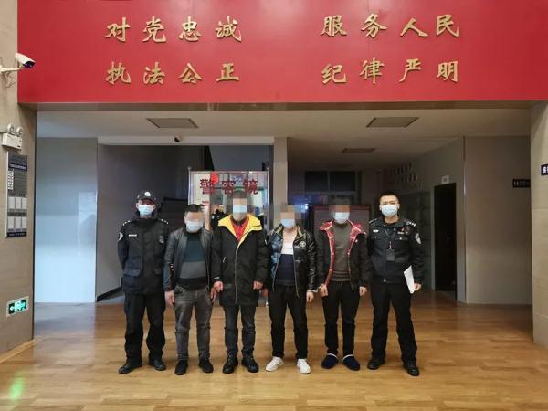 分享决窍“别人家麻将机最好作弊器真的假的_《爱问知识人 使用说明》